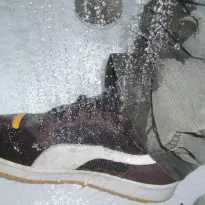 Oneill cargos and Puma hightop shower